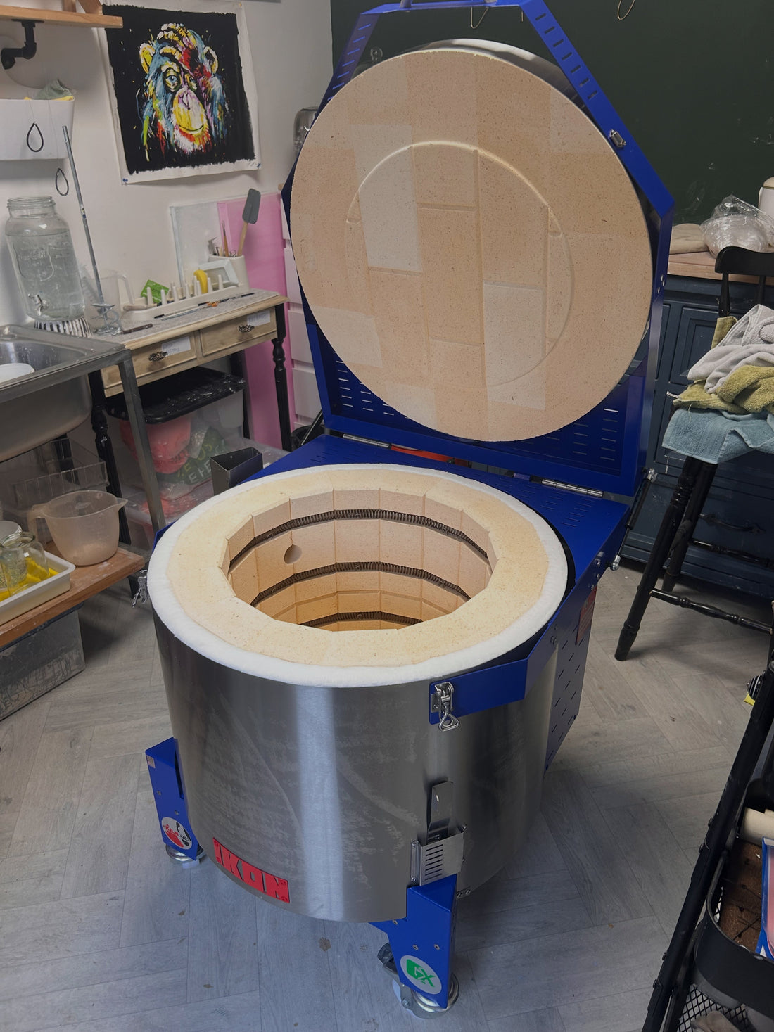 New Kiln Day — Meet the Kilncare Ikon V46! - Gilly Gonks
